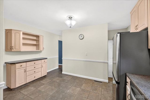 3290 Kingsley Drive, Florissant, MO 63033