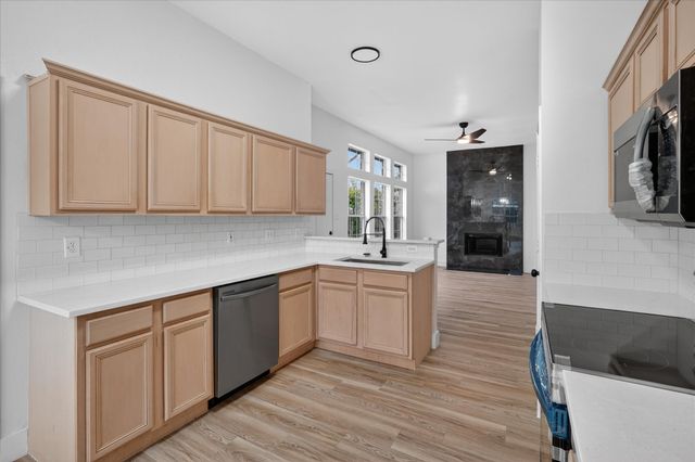 1325 Rosewood Lane, Lancaster, TX 75146
