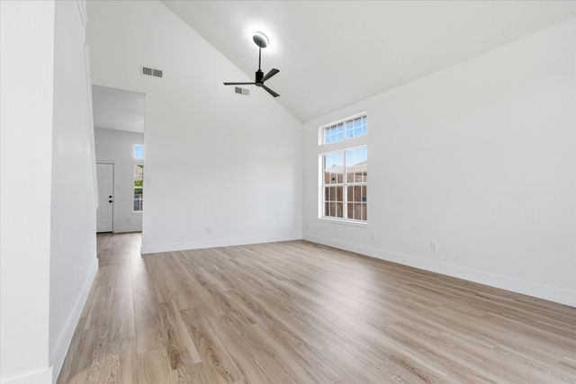 1325 Rosewood Lane, Lancaster, TX 75146
