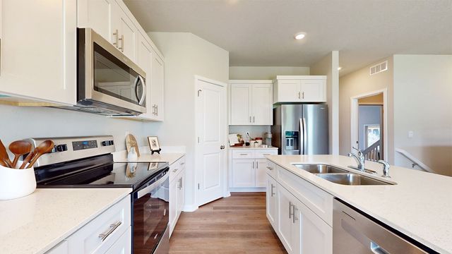 484 Kinley Drive, Waukee, IA 50263