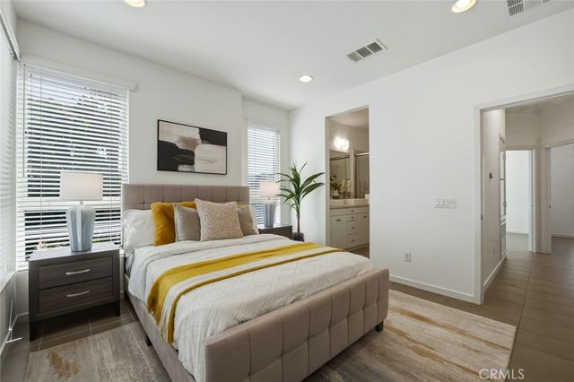 5627 W Observation Lane, Los Angeles, CA 90028