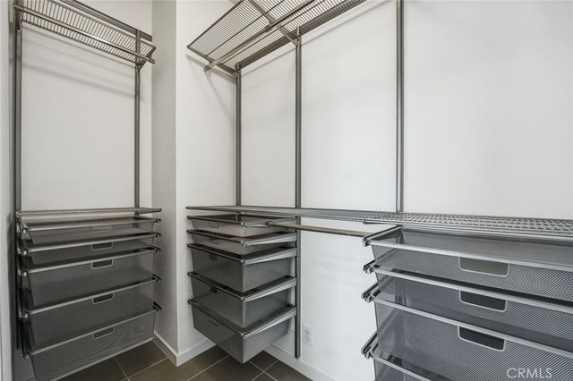 5627 W Observation Lane, Los Angeles, CA 90028