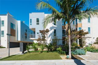 5627 W Observation Lane, Los Angeles, CA 90028