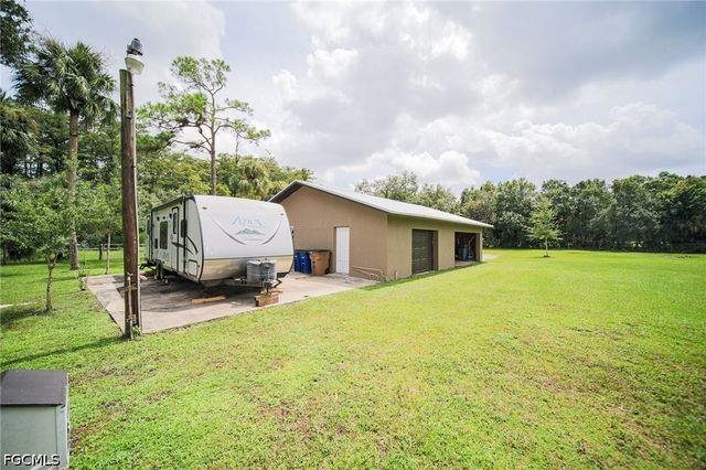 5961 Pangola RD, Fort Myers, FL 33905