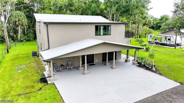 5961 Pangola RD, Fort Myers, FL 33905