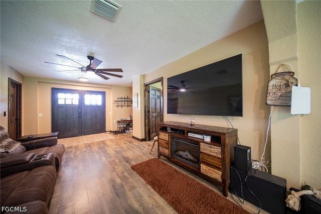 5961 Pangola RD, Fort Myers, FL 33905