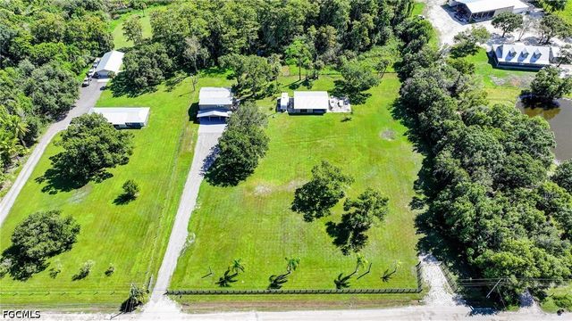 5961 Pangola RD, Fort Myers, FL 33905