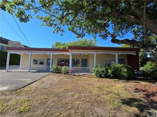 64 Bay Spring Avenue, Barrington, RI 02806