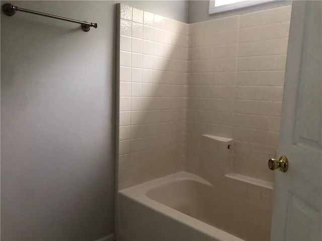 370 Manor Glen Drive, Suwanee, GA 30024
