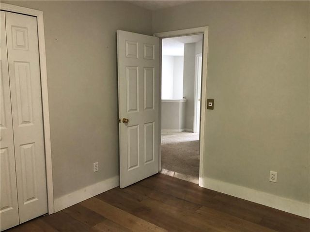 370 Manor Glen Drive, Suwanee, GA 30024