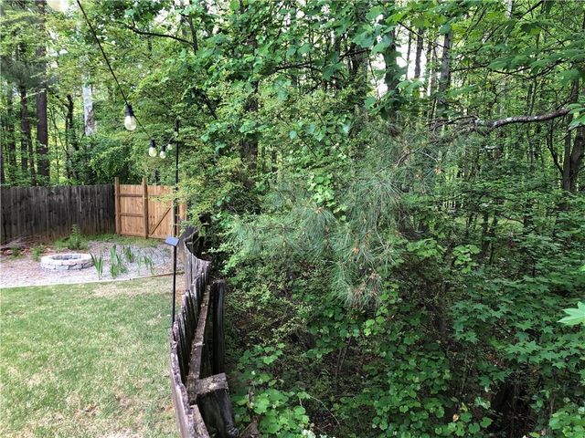 370 Manor Glen Drive, Suwanee, GA 30024