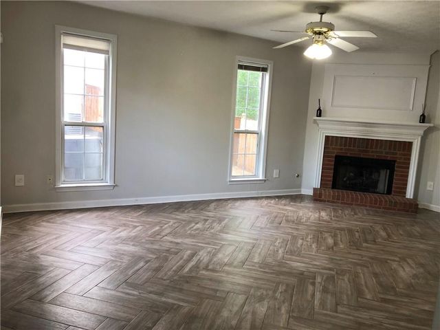 370 Manor Glen Drive, Suwanee, GA 30024