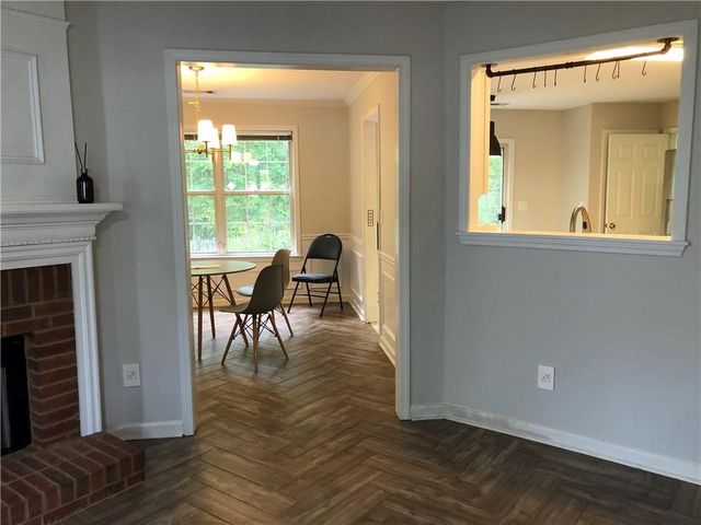 370 Manor Glen Drive, Suwanee, GA 30024