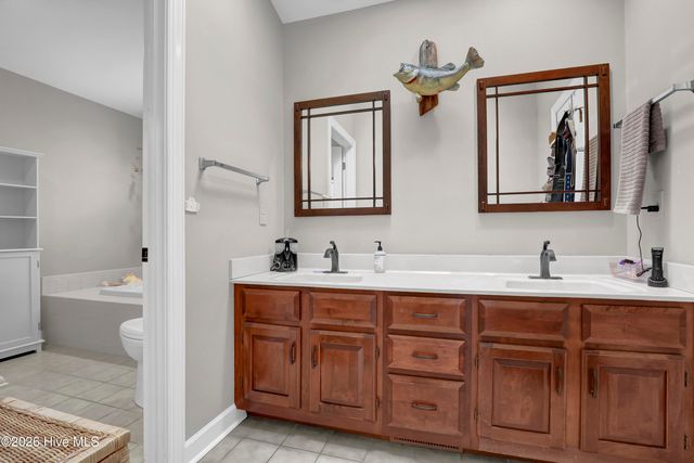 420 Kings Landing Road, Hampstead, NC 28443