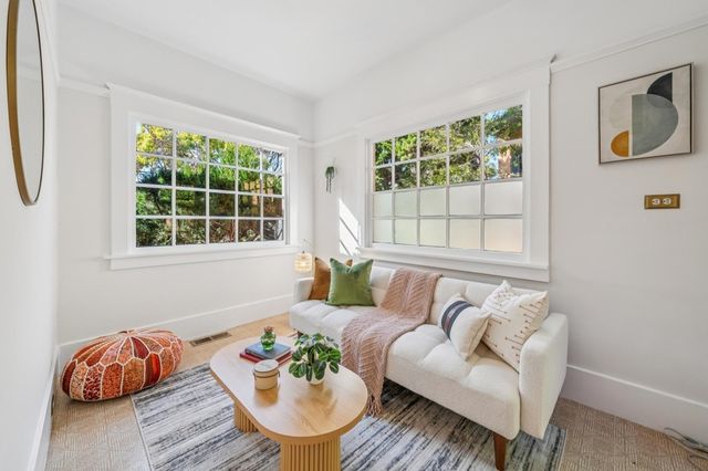 1983 1983 Yosemite Rd, Berkeley, CA 94707