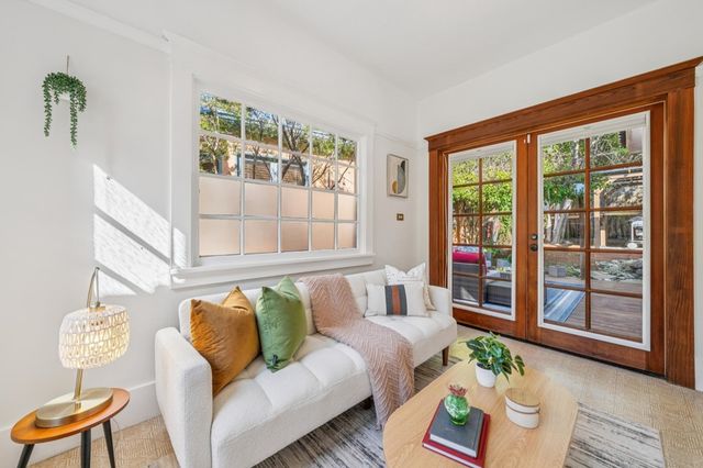 1983 1983 Yosemite Rd, Berkeley, CA 94707