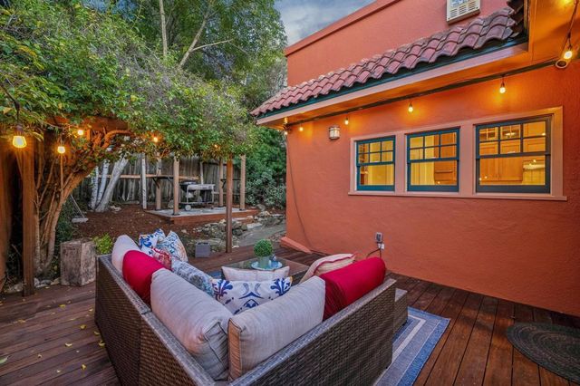 1983 1983 Yosemite Rd, Berkeley, CA 94707