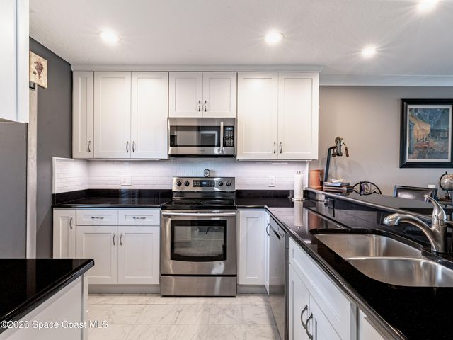 2727 N Wickham Road 205-9, Melbourne, FL 32935