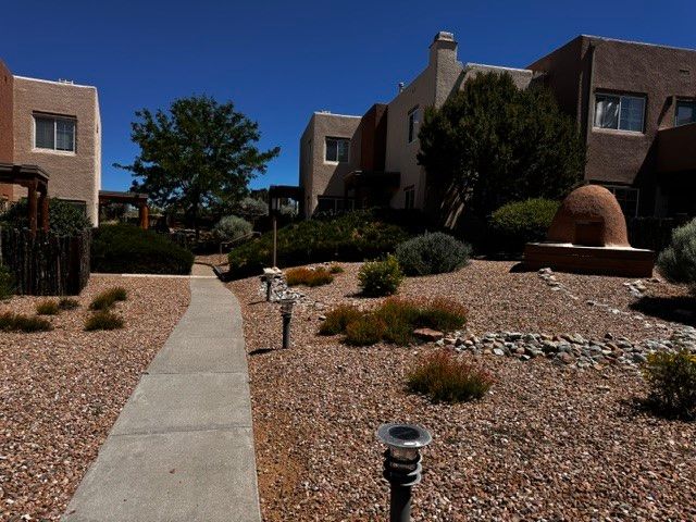 2210 Miguel Chavez 518, Santa Fe, NM 87505