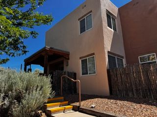 2210 Miguel Chavez 518, Santa Fe, NM 87505