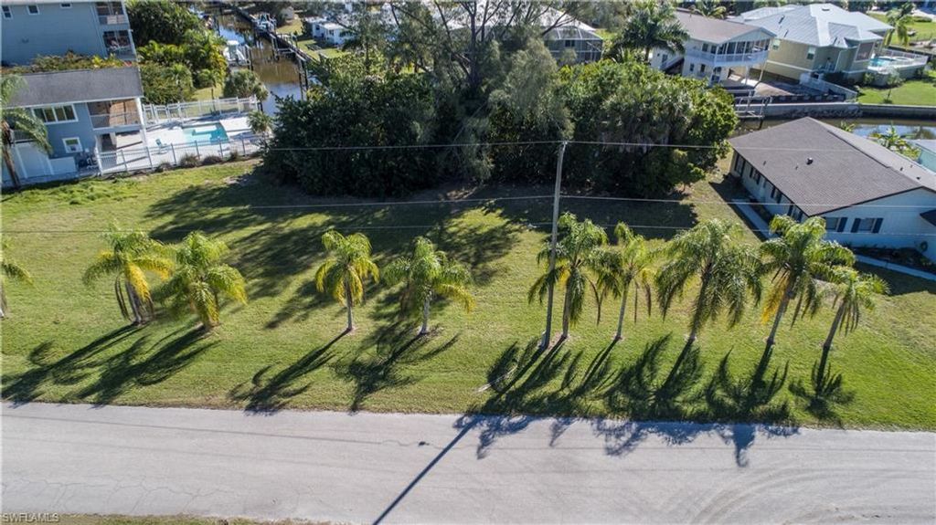 24490 Sailfish ST, BONITA SPRINGS, FL 34134 — photo 3