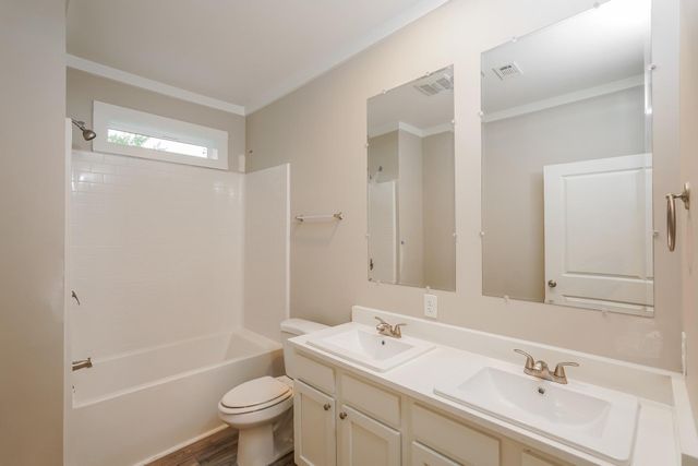 9330 Crestview Drive, Houston, TX 77078