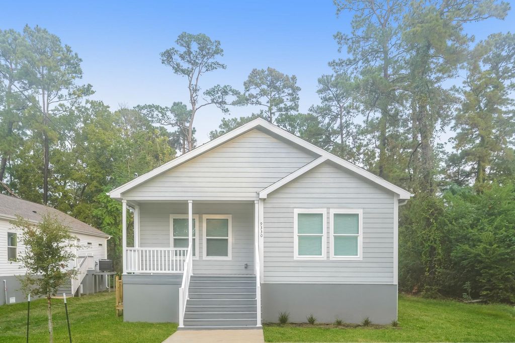 9330 Crestview Drive, Houston, TX 77078