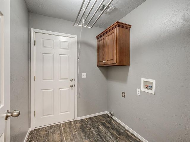 4445 Oak Hill, Guthrie, OK 73044