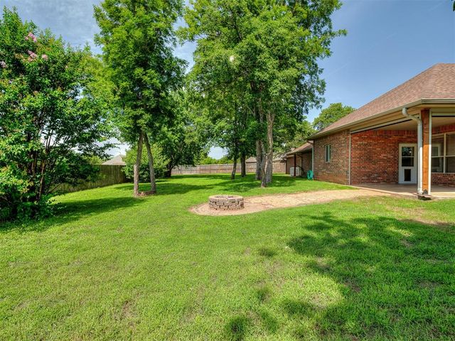 4445 Oak Hill, Guthrie, OK 73044