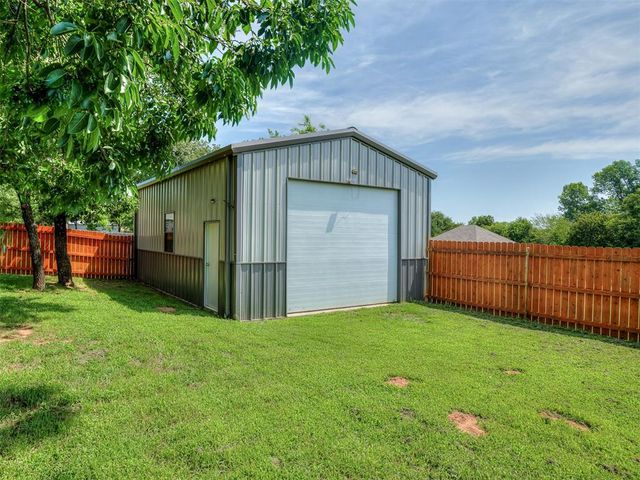 4445 Oak Hill, Guthrie, OK 73044