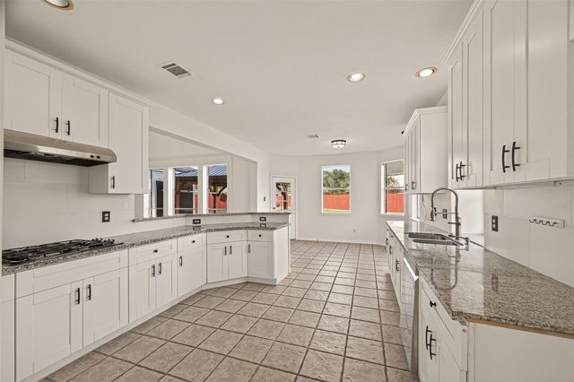 3804 Dunlavy Drive, Pearland, TX 77581