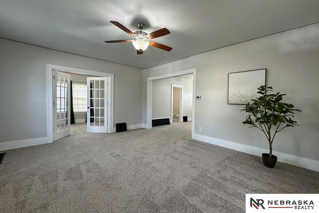 4021 Nicholas Street, Omaha, NE 68131