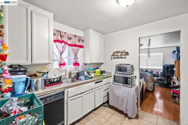 33454 7Th St, Union City, CA 94587