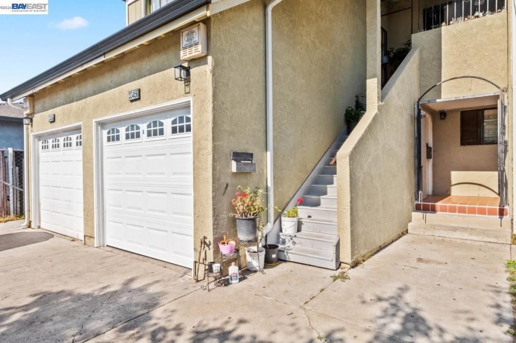 Image 1 of property listing at 33454 7Th St, Union City, CA 94587