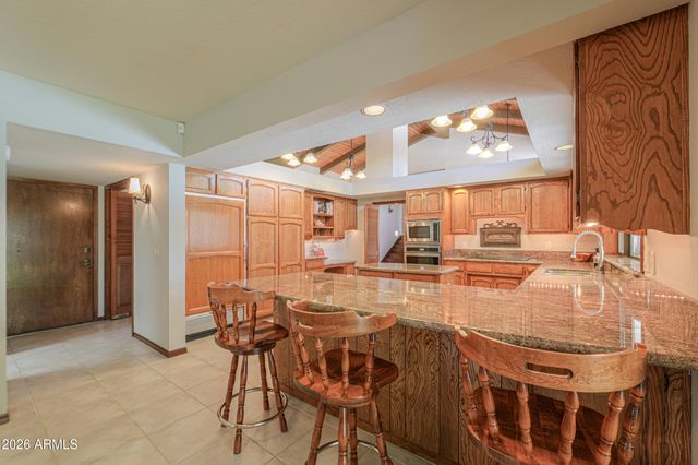 2115 E WOODMAN Drive, Tempe, AZ 85283