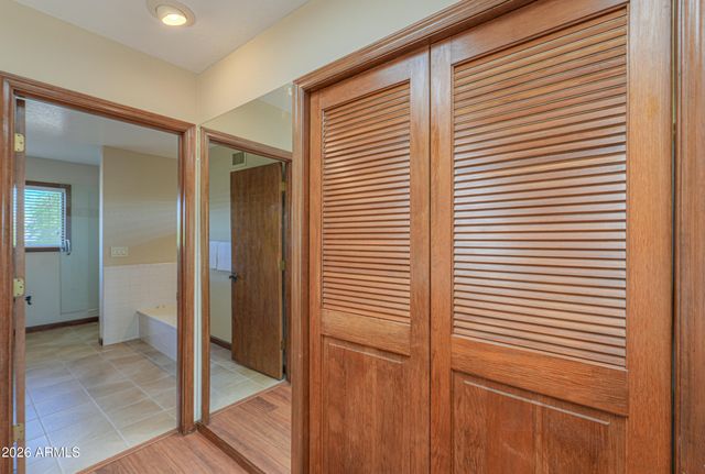 2115 E WOODMAN Drive, Tempe, AZ 85283