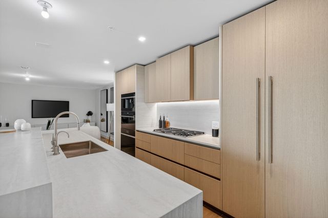 900 N Ocean Boulevard 1702, Pompano Beach, FL 33062