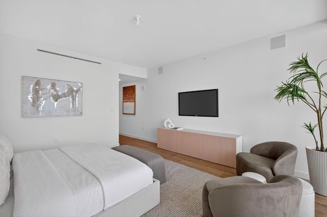 900 N Ocean Boulevard 1702, Pompano Beach, FL 33062