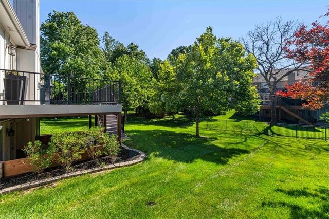 13109 Bluejacket Street, Overland Park, KS 66213