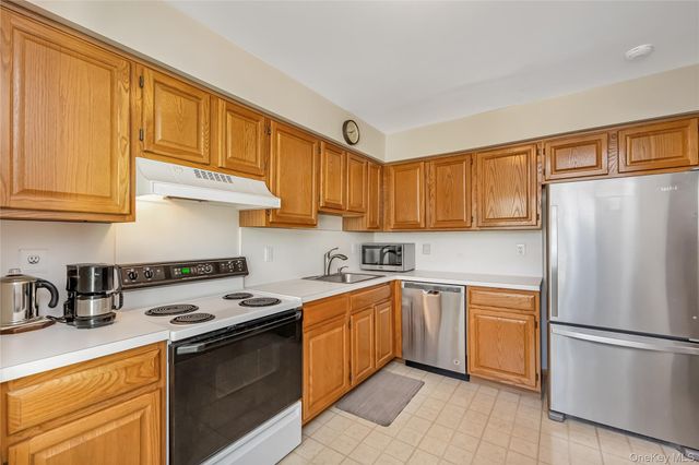 45 Theodore Drive, Coram, NY 11727