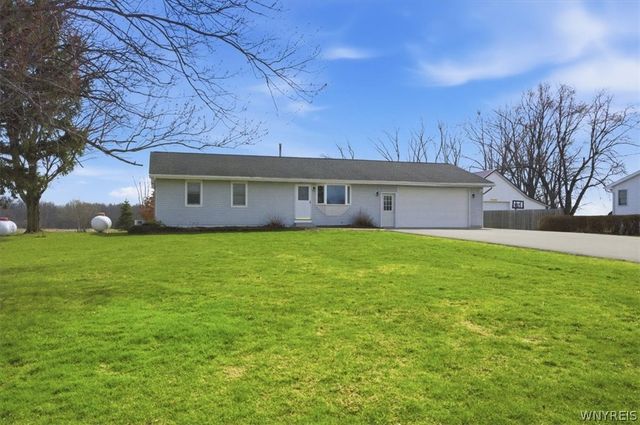 4256 Upper Mountain Road, Cambria, NY 14132