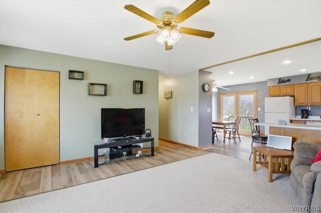 4256 Upper Mountain Road, Cambria, NY 14132
