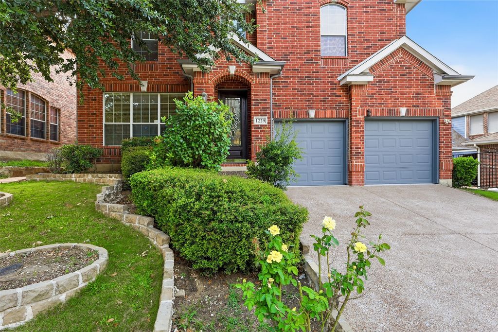 1229 Tioga Drive, Irving, TX 75063
