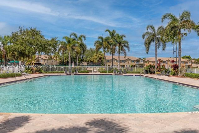 13128 SW 42nd St 14204, Miramar, FL 33027