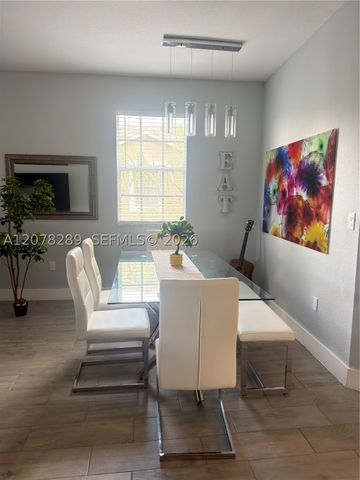 13128 SW 42nd St 14204, Miramar, FL 33027