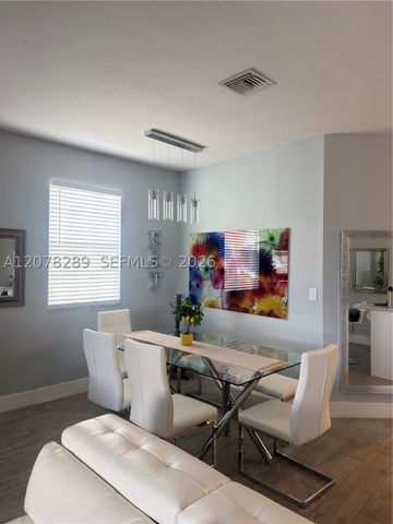 13128 SW 42nd St 14204, Miramar, FL 33027