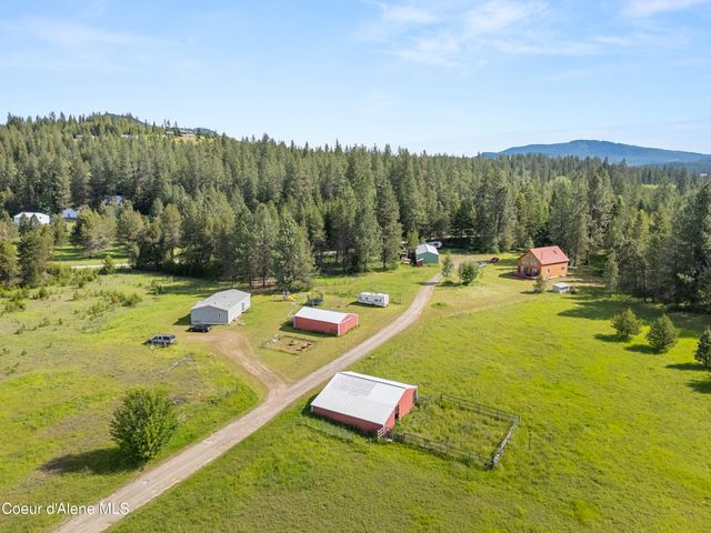 95 Twin Rivers Rd, Athol, ID 83801