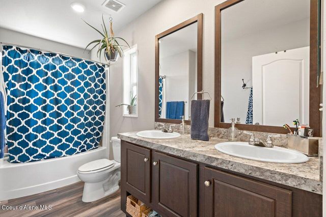 95 Twin Rivers Rd, Athol, ID 83801