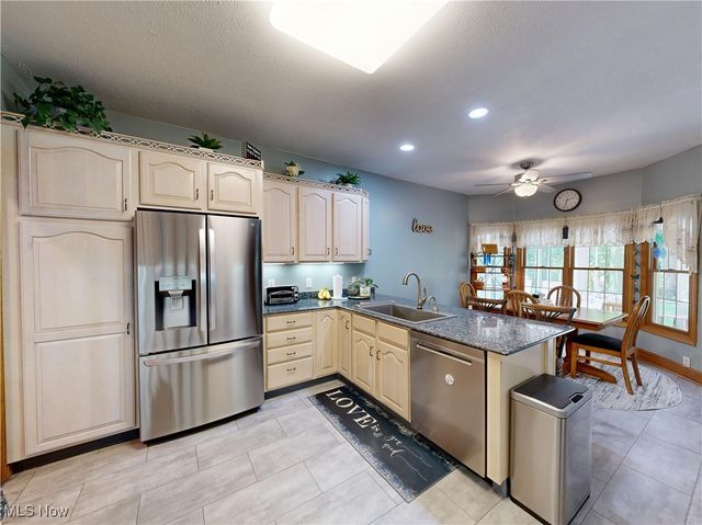 35005 Lisle Court, Willoughby, OH 44094