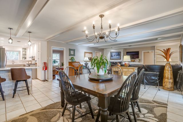 4209 Bilglade Road, Fort Worth, TX 76109